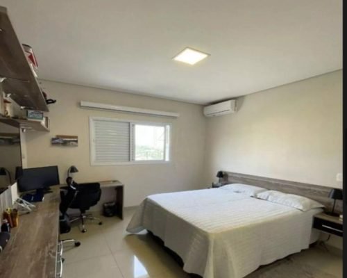 WhatsApp Image 2025-11-17 at 19.57.04